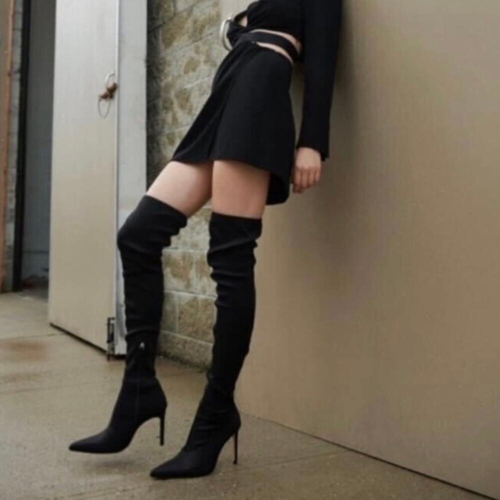 Schutz Ashlee Over The Knee Black Suede Boot Women's Size 5.5B New Without Box